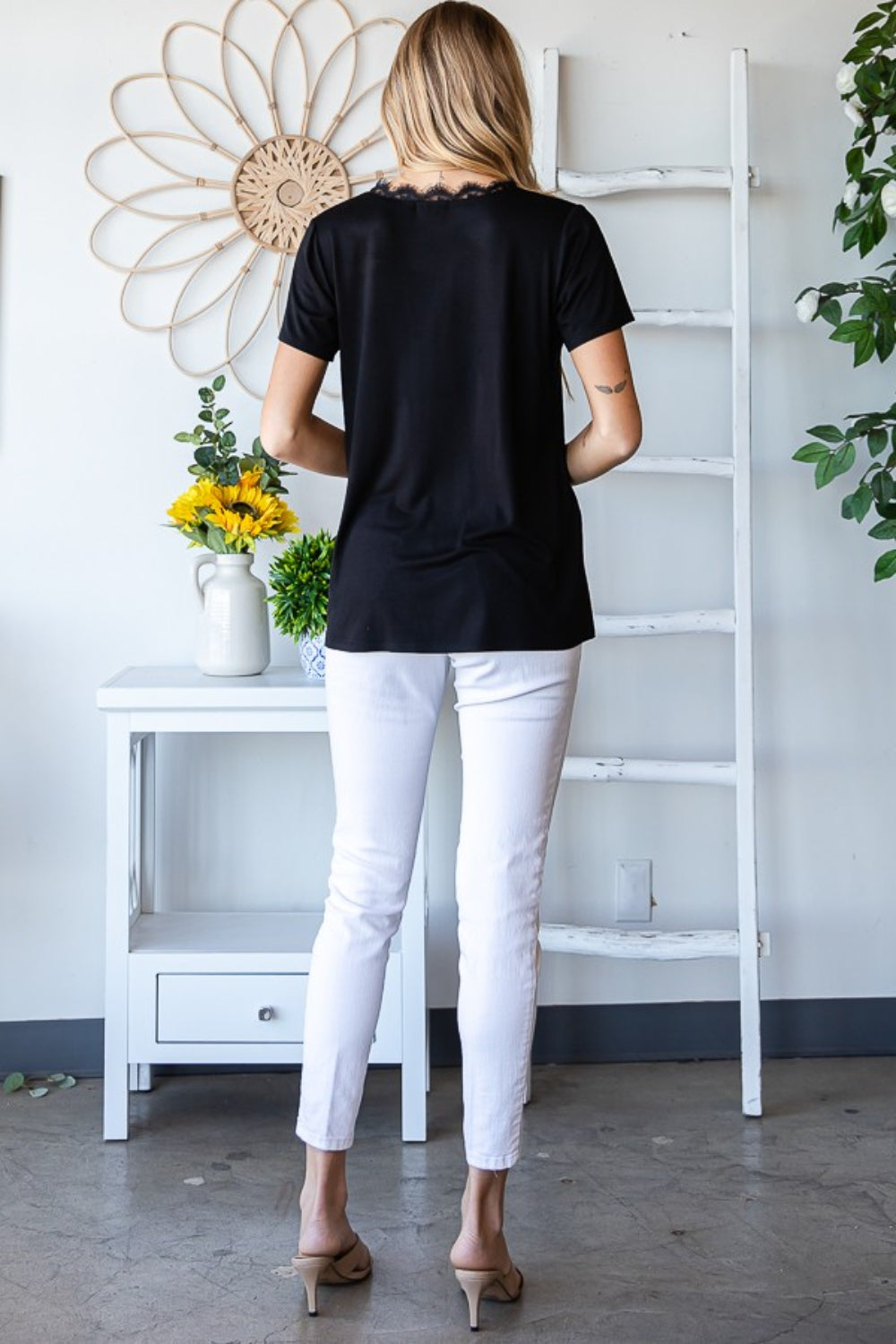 Heimish Lace Detail V-Neck Short Sleeve T-Shirt 7672 | Gulf Resellers