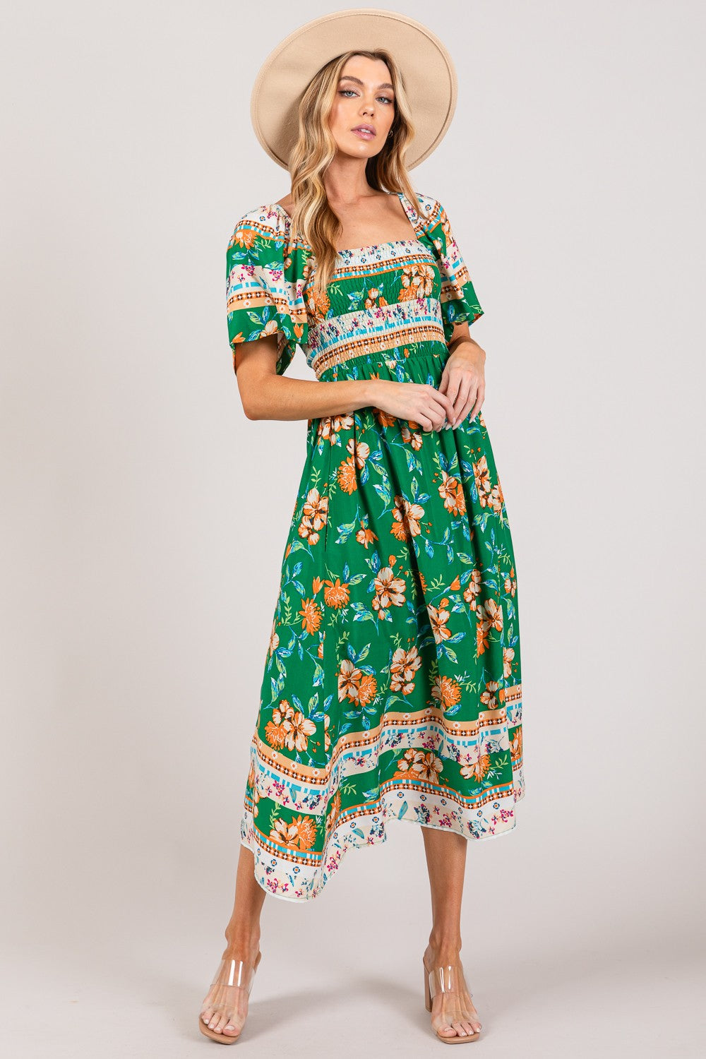 SAGE + FIG Printed Smocked Short Sleeve Midi Dress 6038 | Gulf Resellers
