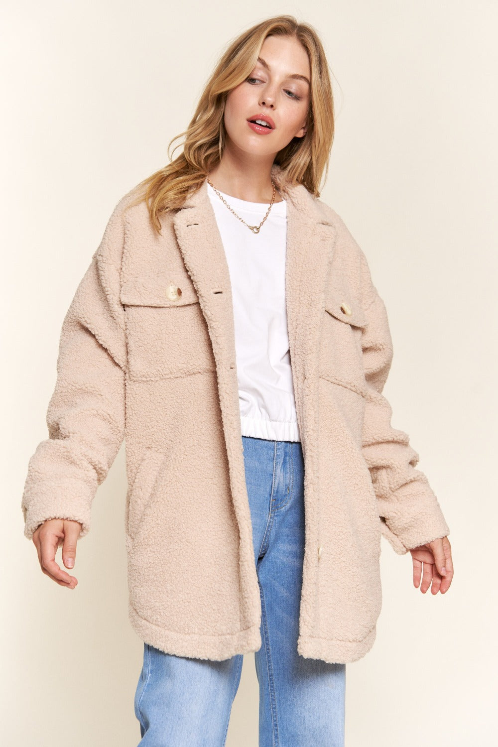 And The Why Teddy Sherpa Button Down Curved Hem Shacket 12939 | Gulf Resellers