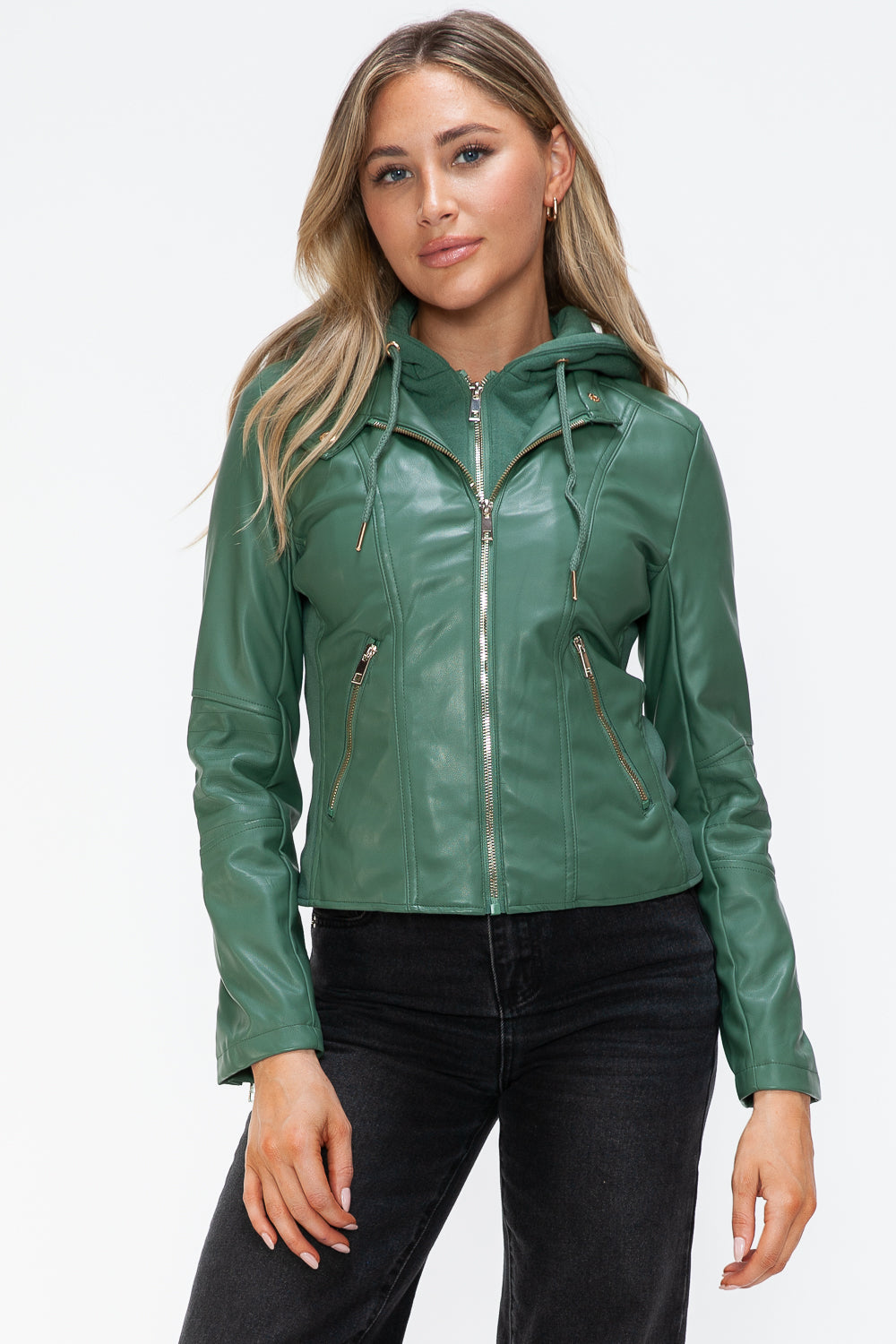 Women's apparel on sale by Snobbish. Shop for this and more at Gulf Resellers