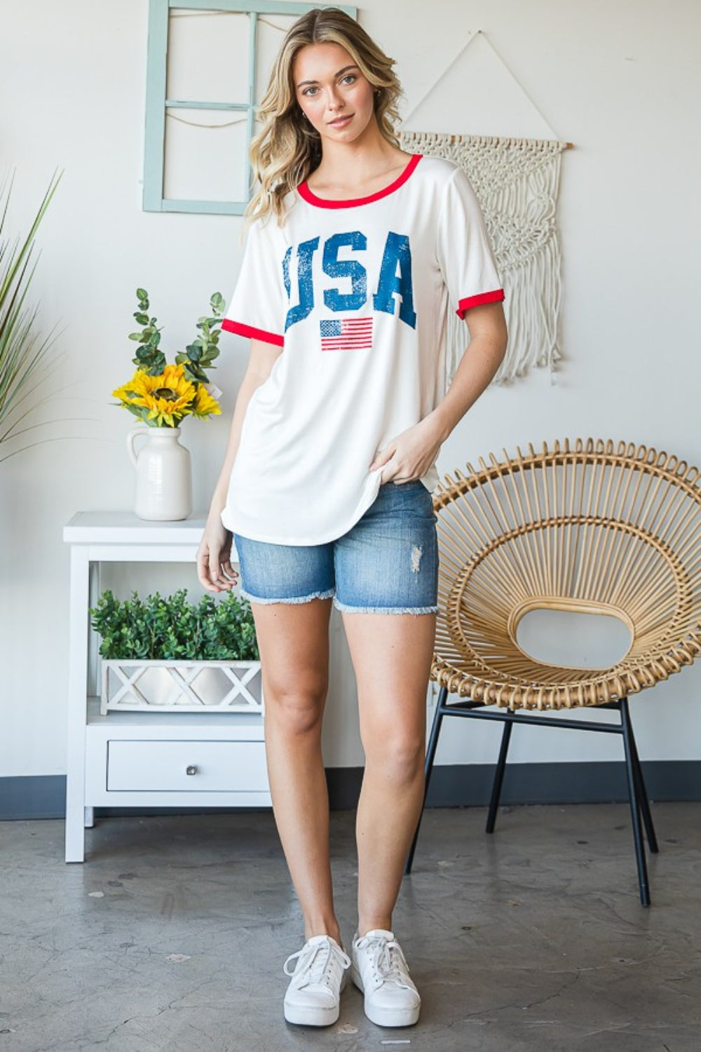 Heimish Full Size USA Contrast Trim Short Sleeve T-Shirt 6867 | Gulf Resellers