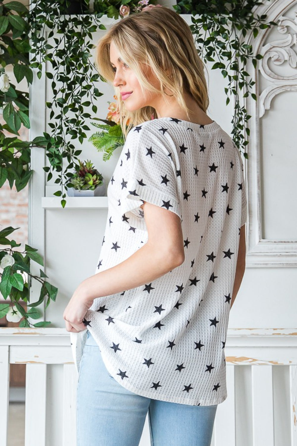 Heimish Full Size Star Print Short Sleeve V-Neck Waffle Knit T-Shirt | Gulf Resellers