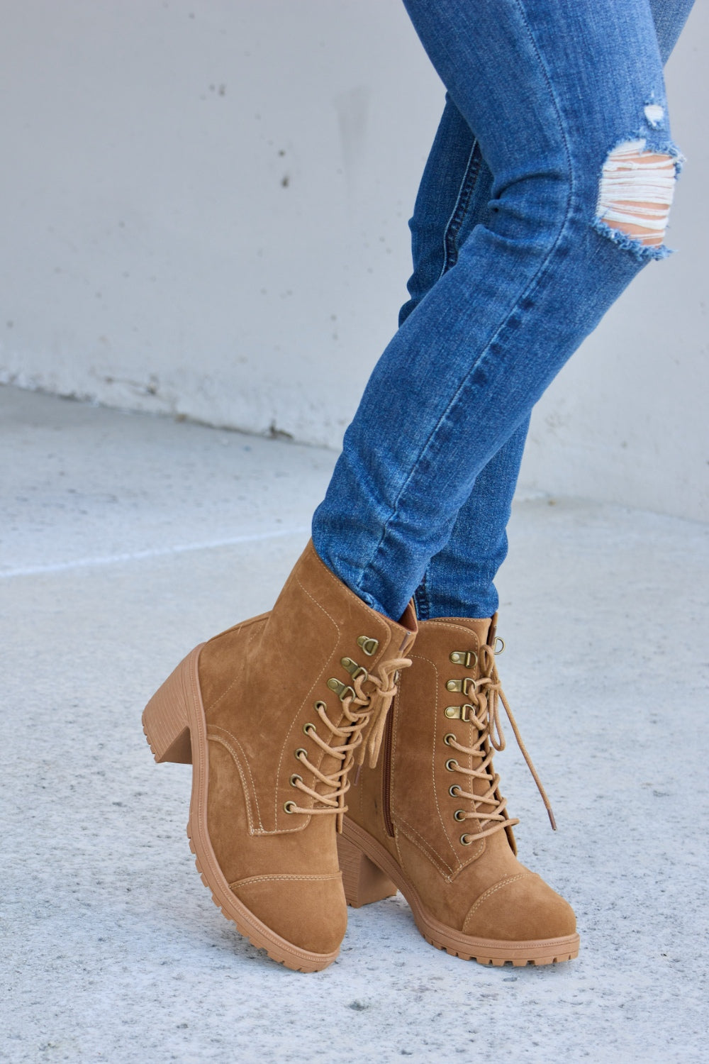 Forever Link Lace-Up Zipper Detail Block Heel Boots | Gulf Resellers