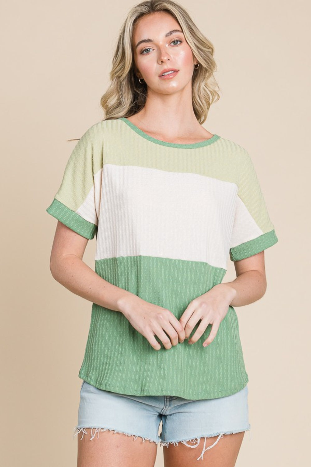 BOMBOM Color Block Short Sleeve T-Shirt 5643 | Gulf Resellers