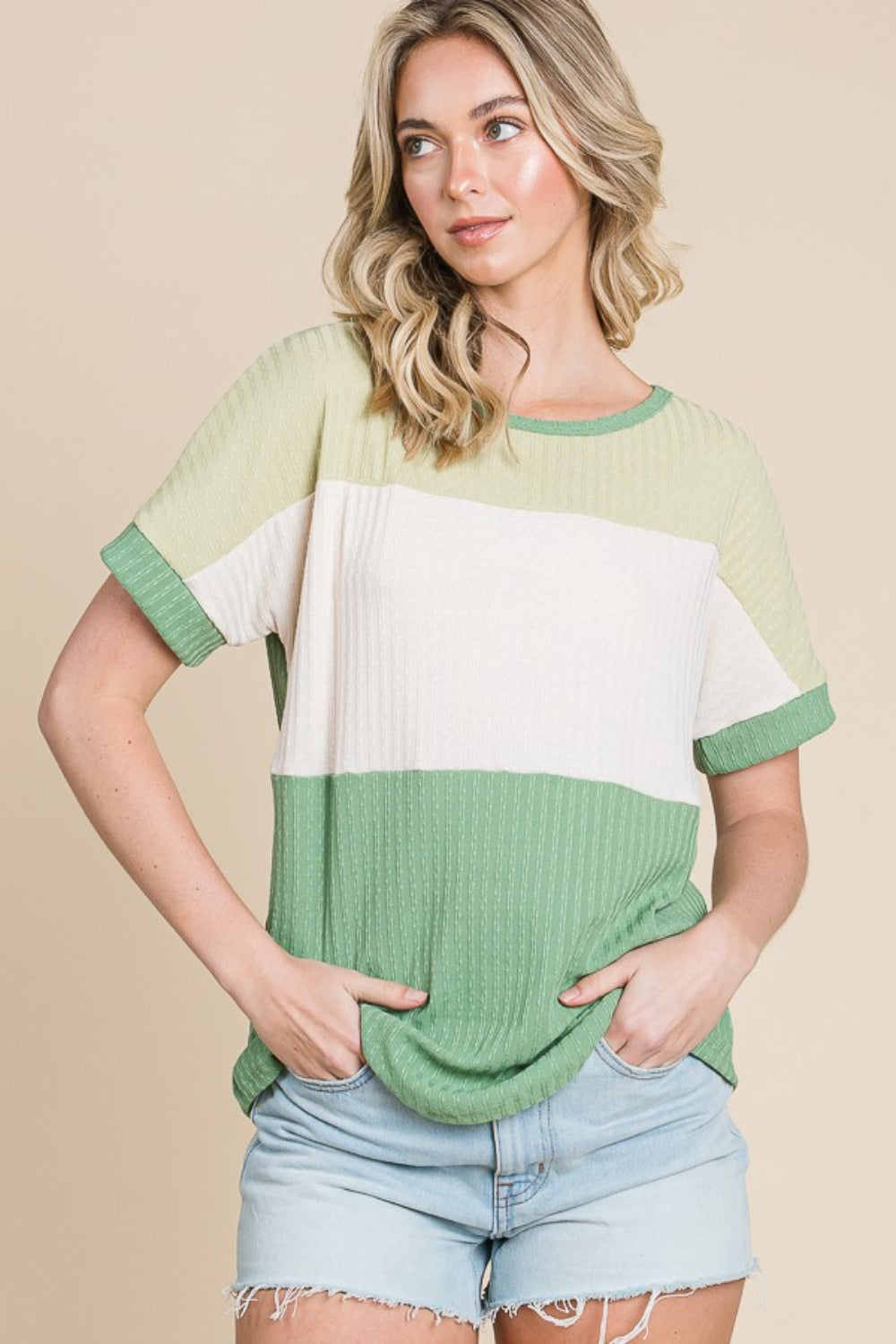 BOMBOM Color Block Short Sleeve T-Shirt 5641 | Gulf Resellers
