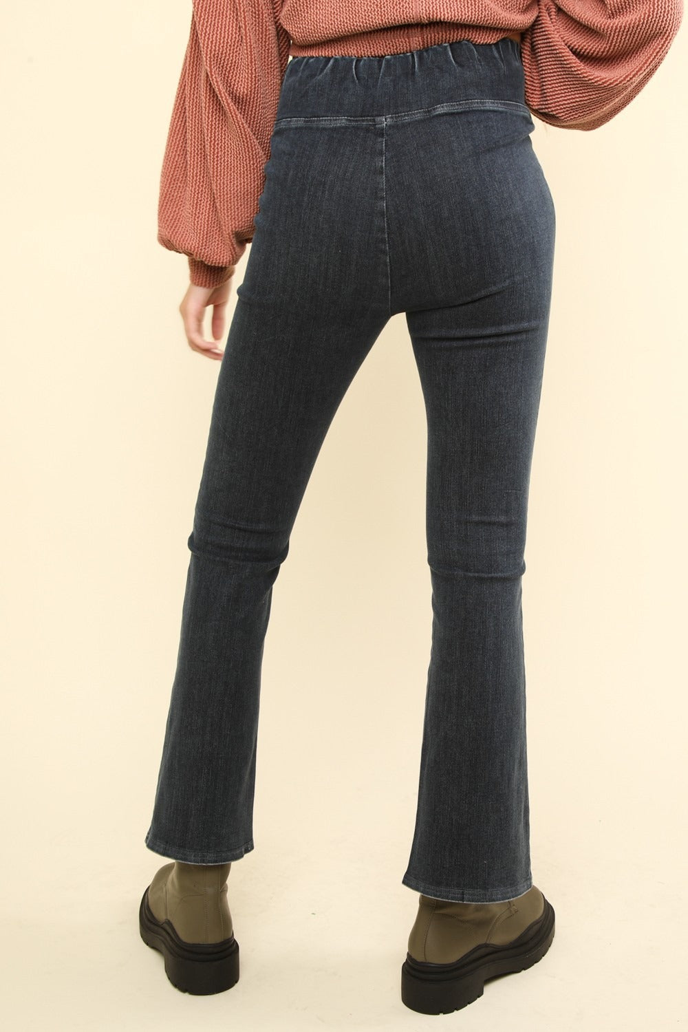 VERY J Washed Denim Stretchy Crossover Waist Leggings 11417 | Gulf Resellers
