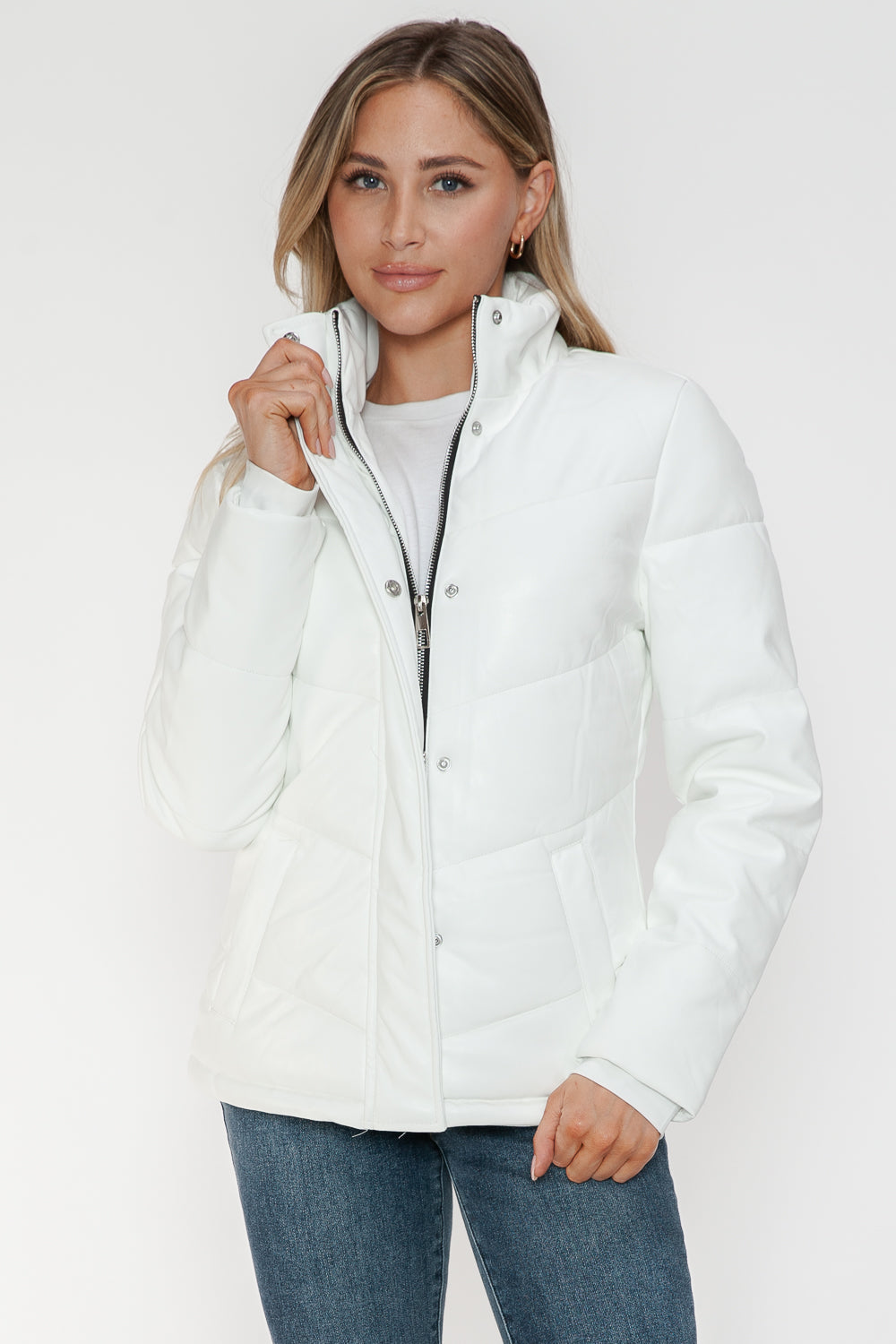 Snobbish Pocketed Zip Up Turtleneck Puffer Jacket 15233 | Gulf Resellers