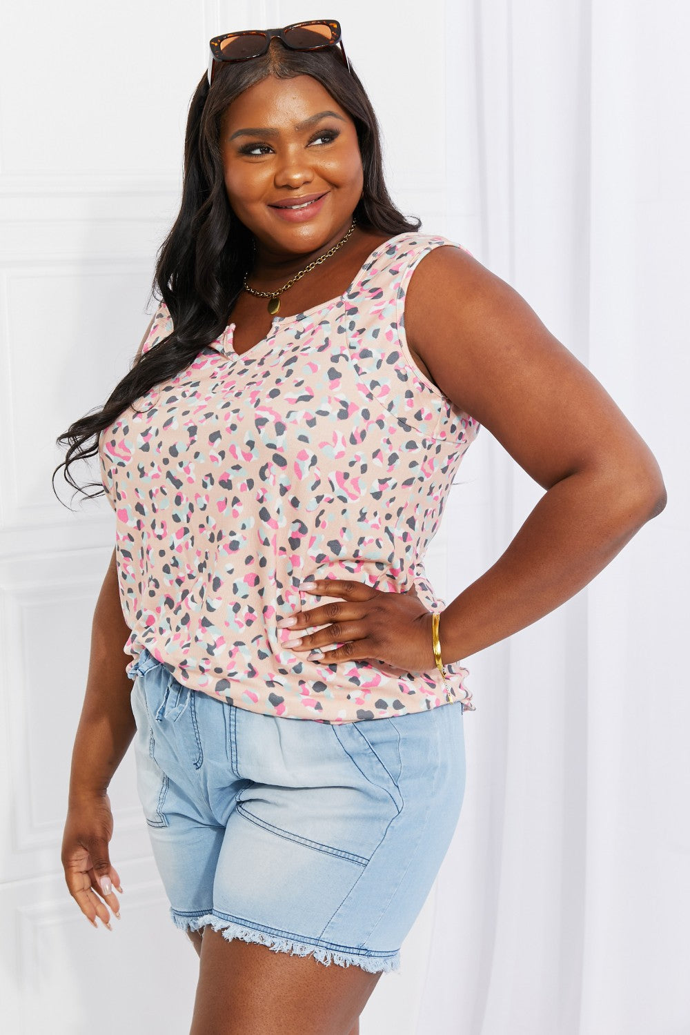 Heimish Full Size Printed Sleeveless Top 16661 | Gulf Resellers