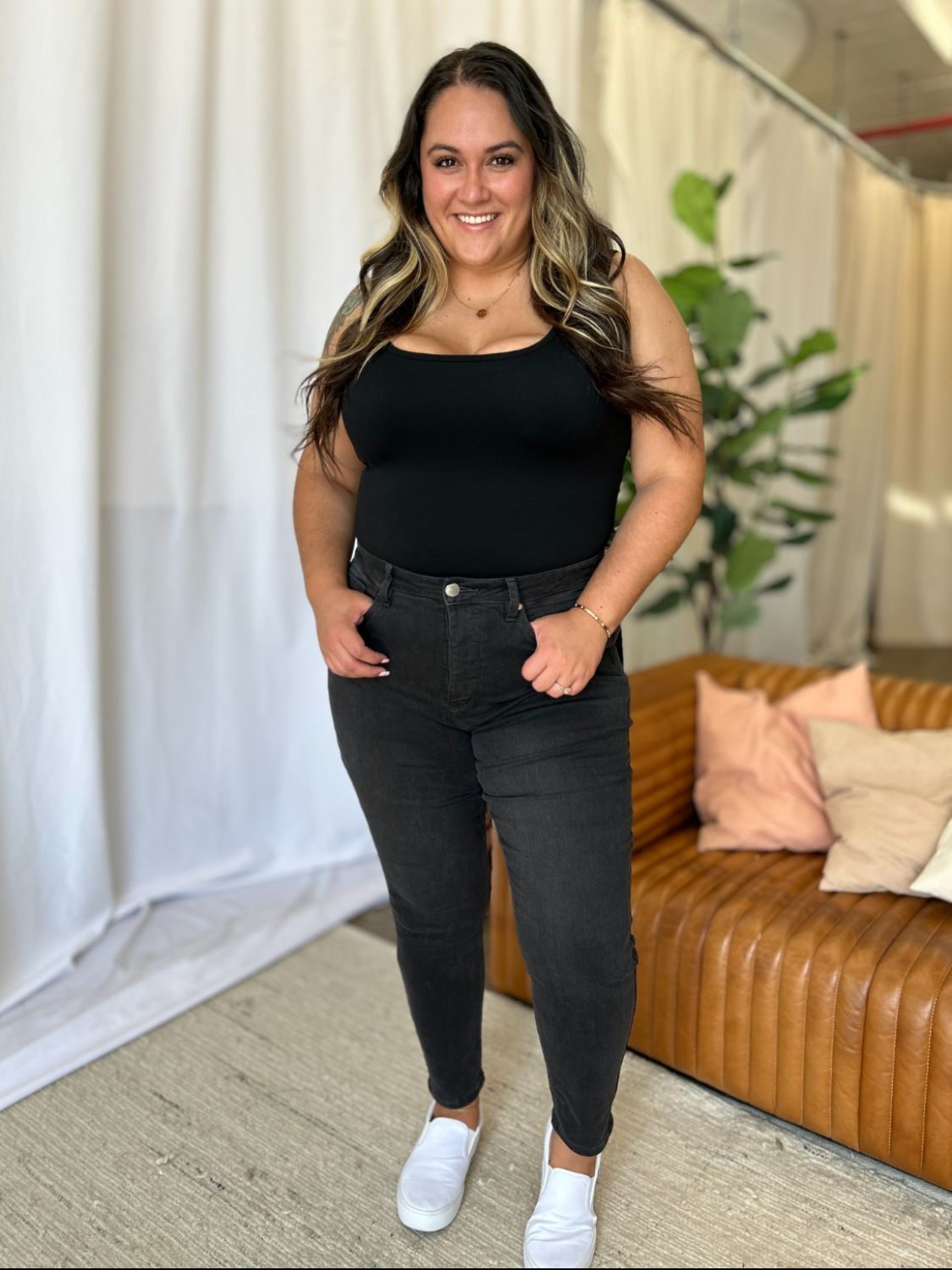 RFM Full Size High Rise Tummy Control Skinny Jeans 9222 | Gulf Resellers