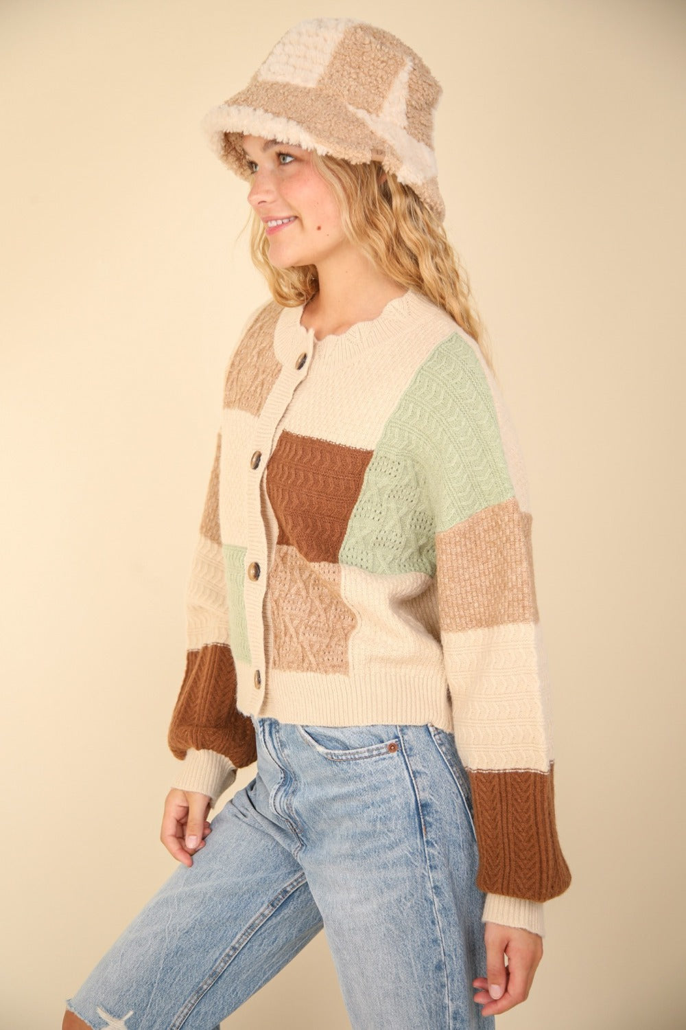 VERY J Color Block Button Down Textured Sweater Cardigan 10415 | Gulf Resellers