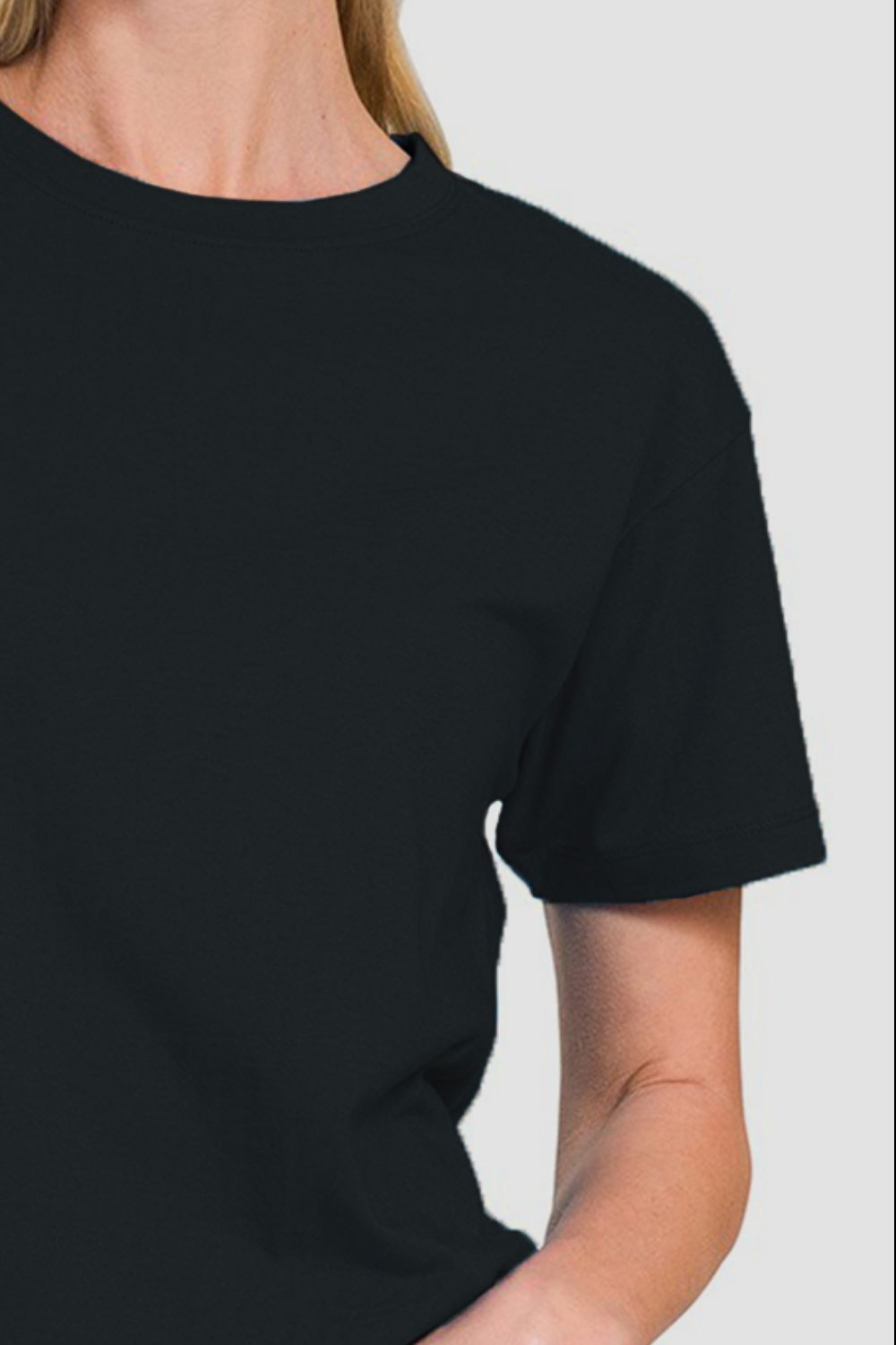 Zenana Round Neck Short Sleeve Cropped T-Shirt 19851 | Gulf Resellers