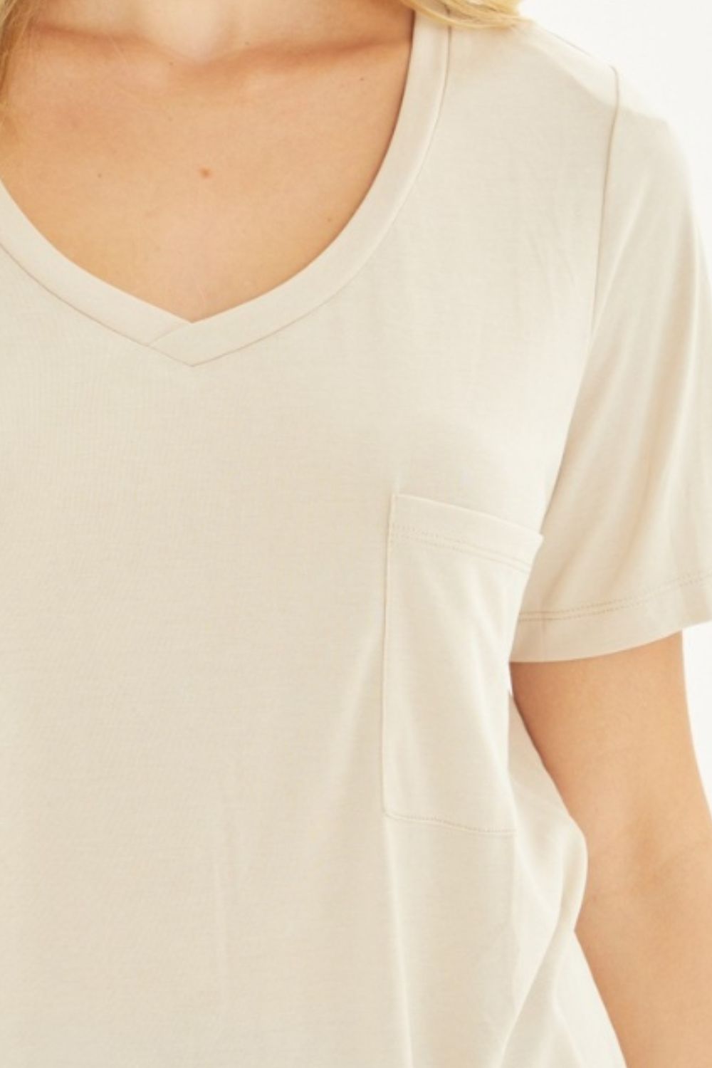 Love Tree V-Neck Short Sleeve T-Shirt 6798 | Gulf Resellers