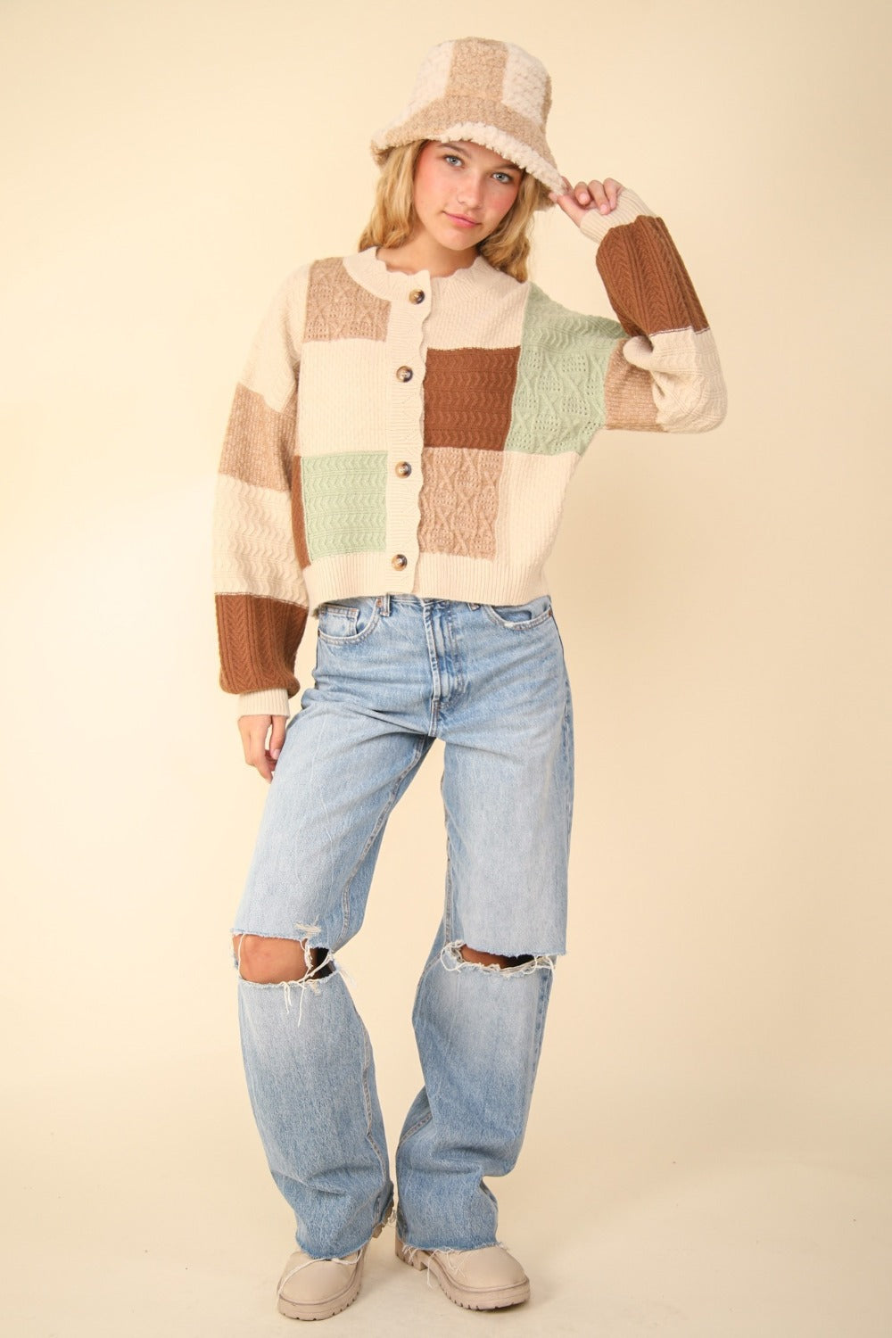 VERY J Color Block Button Down Textured Sweater Cardigan 10417 | Gulf Resellers
