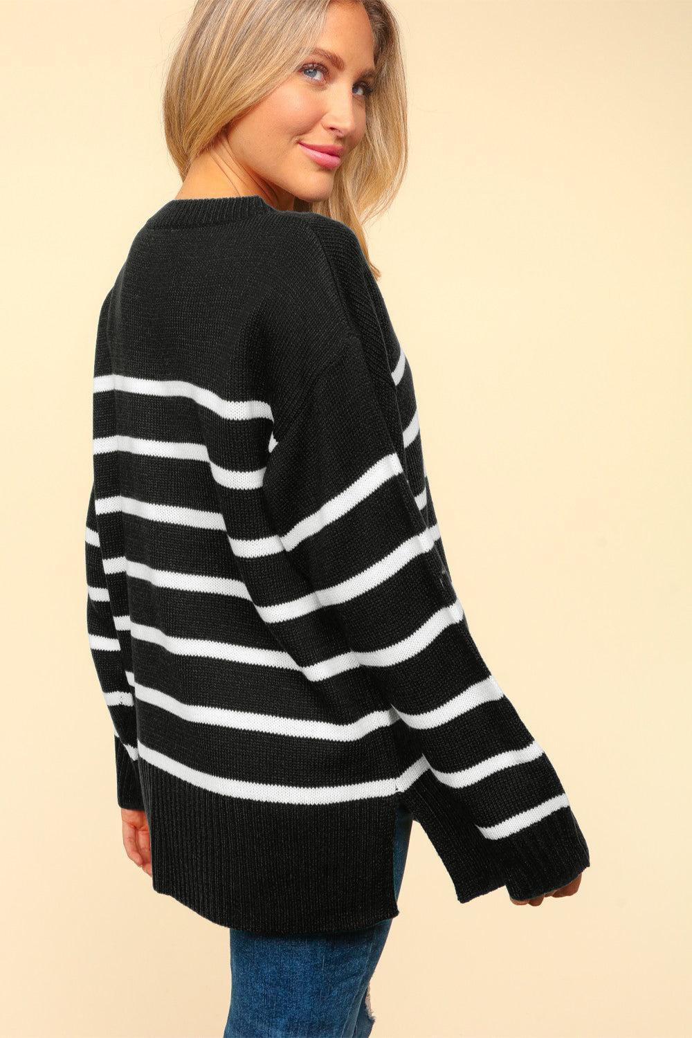 Haptics Full Size Striped Contrast Side Slit Sweater 8858 | Gulf Resellers