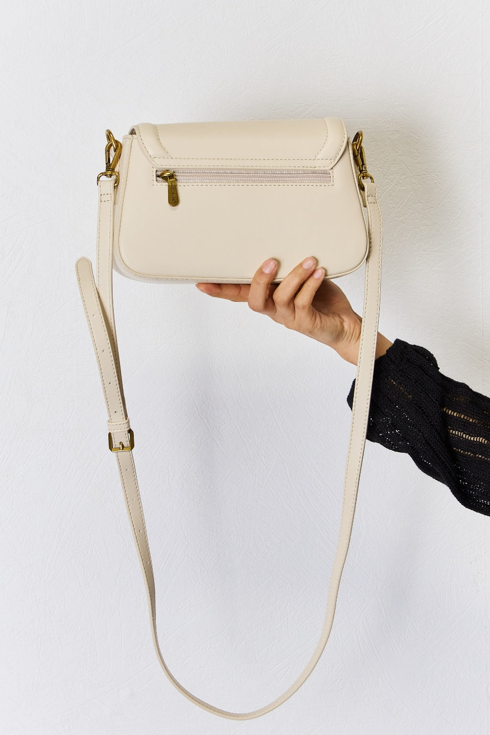 David Jones PU Leather Crossbody Bag | Gulf Resellers