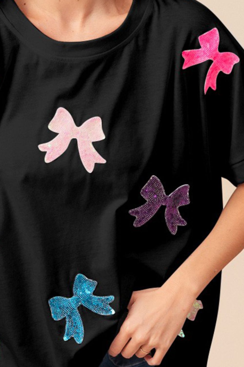 BiBi Sequin Bow Patch Short Sleeve T-Shirt 7975 | Gulf Resellers