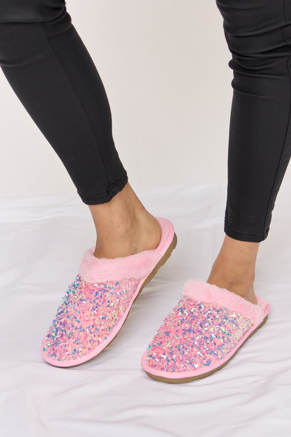 Forever Link Sequin Plush Round Toe Slippers | Gulf Resellers
