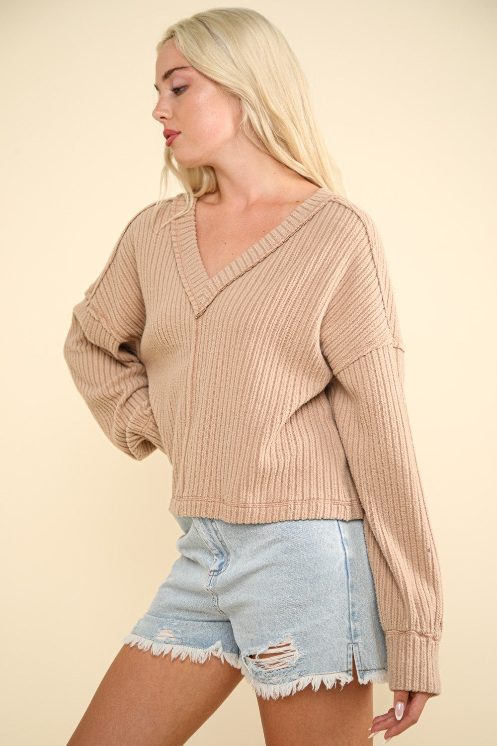 VERY J Exposed Seam V-Neck Ribbed Knit Top 12013 | Gulf Resellers