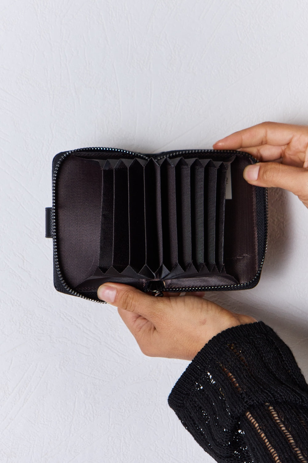 David Jones PU Leather Mini Wallet | Gulf Resellers