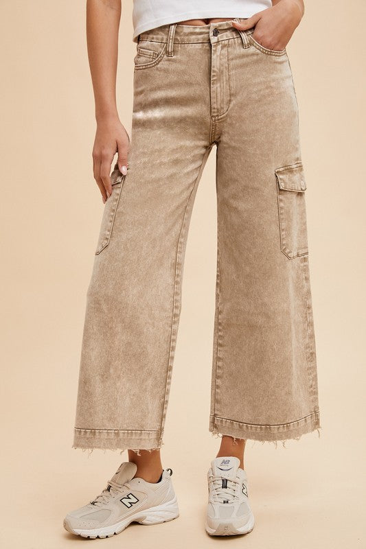 Annie Wear Raw Hem Wide Leg Jeans with Cargo Pockets 19919 | Gulf Resellers