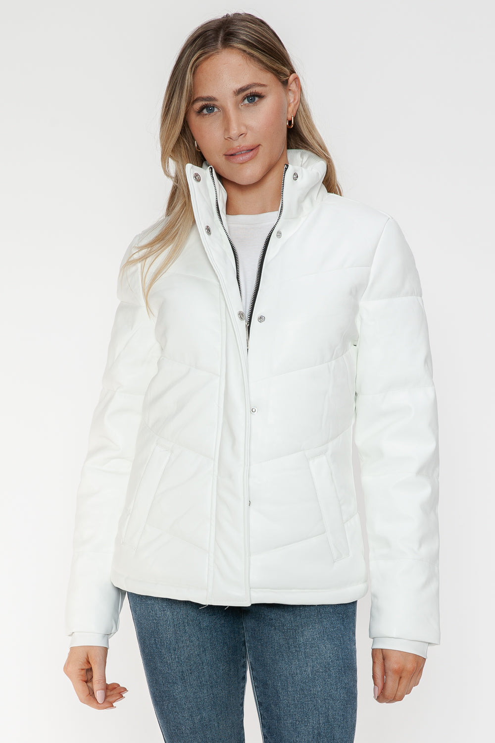 Snobbish Pocketed Zip Up Turtleneck Puffer Jacket 15231 | Gulf Resellers