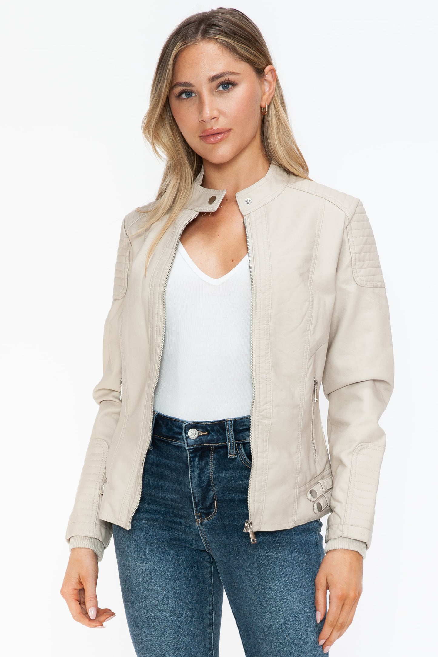 Women's apparel on sale by Snobbish. Shop for this and more at Gulf Resellers