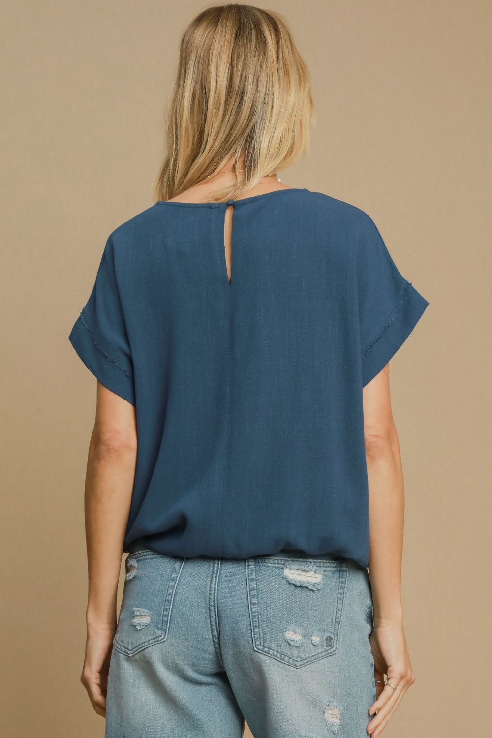 Umgee Drawstring Hem Round Neck Short Sleeve T-Shirt 18505 | Gulf Resellers
