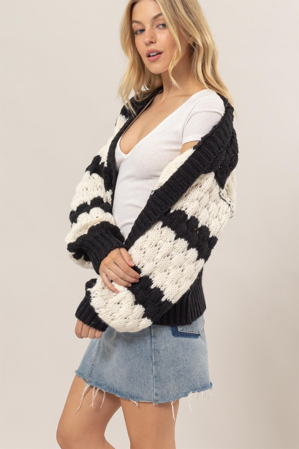 HYFVE Scallop Striped Open Front Long Sleeve Sweater Cardigan 11540 | Gulf Resellers