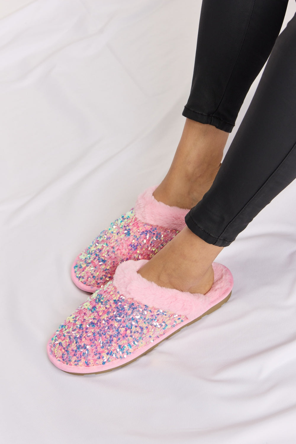 Forever Link Sequin Plush Round Toe Slippers | Gulf Resellers