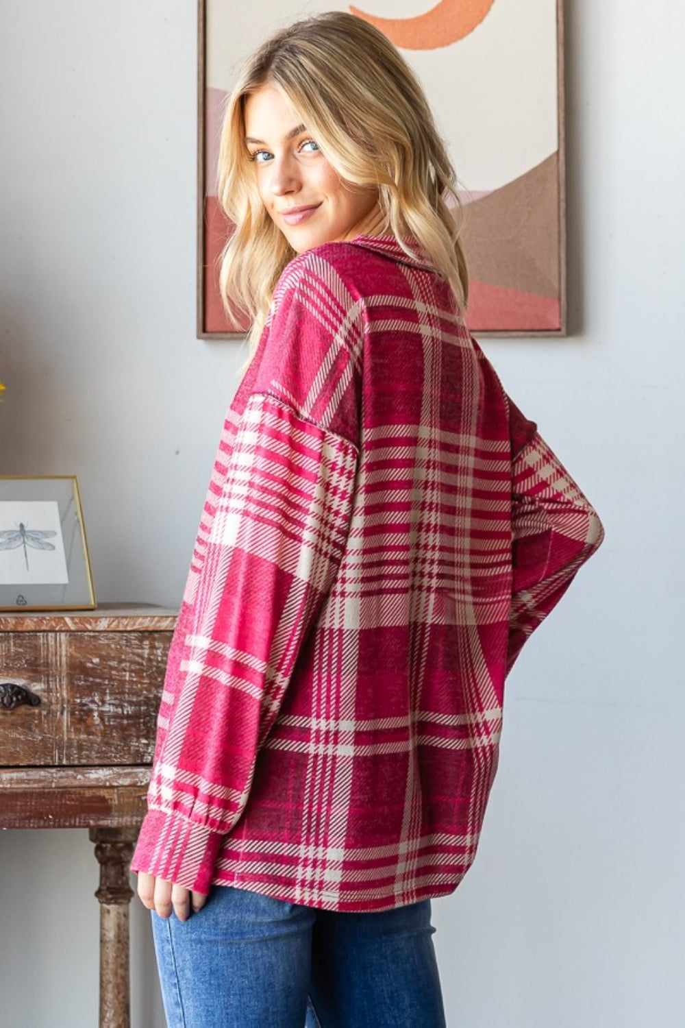 Heimish Plaid Drop Shoulder V-Neck T-Shirt 18195 | Gulf Resellers