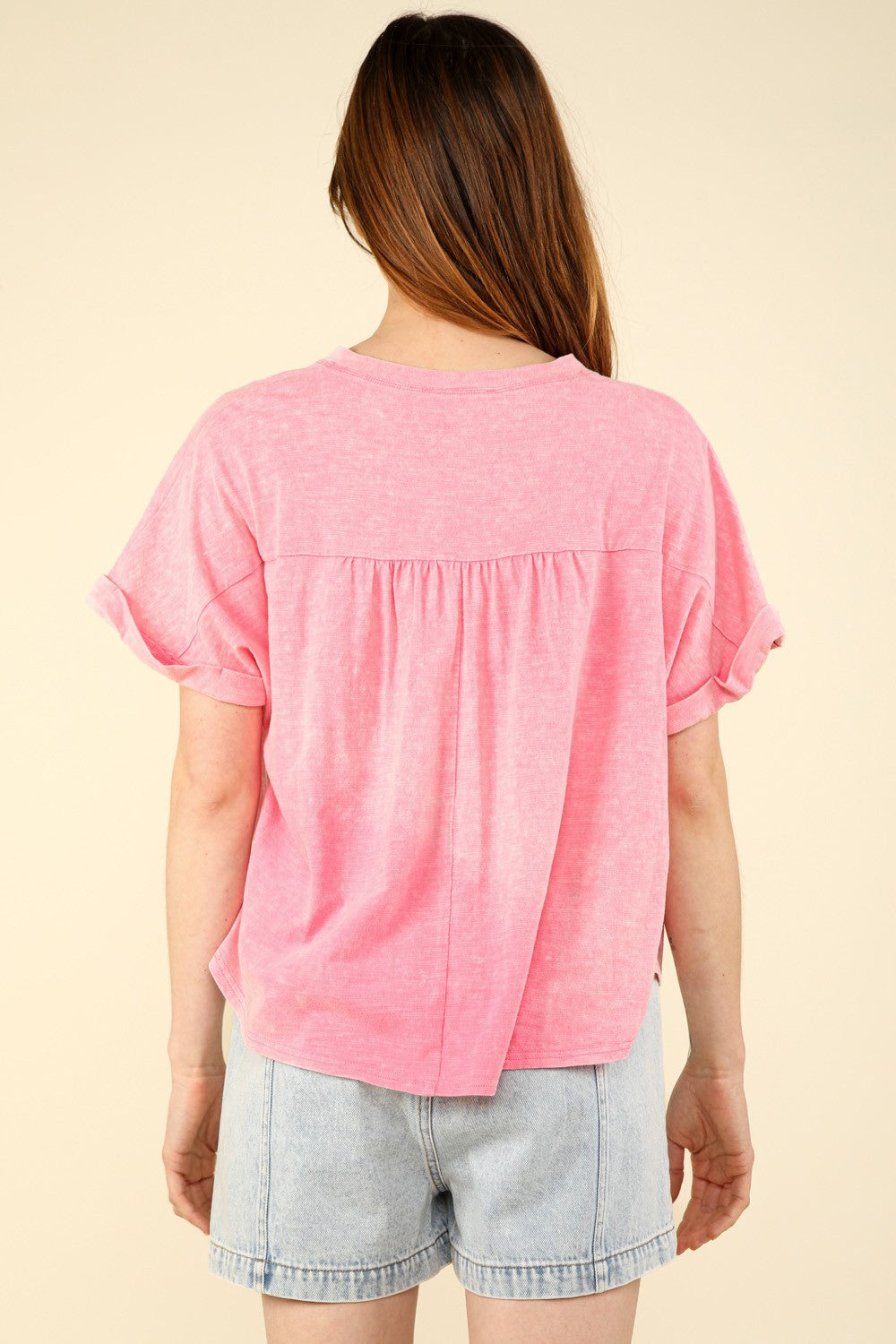VERY J Nochted Short Sleeve Washed T-Shirt 7136 | Gulf Resellers