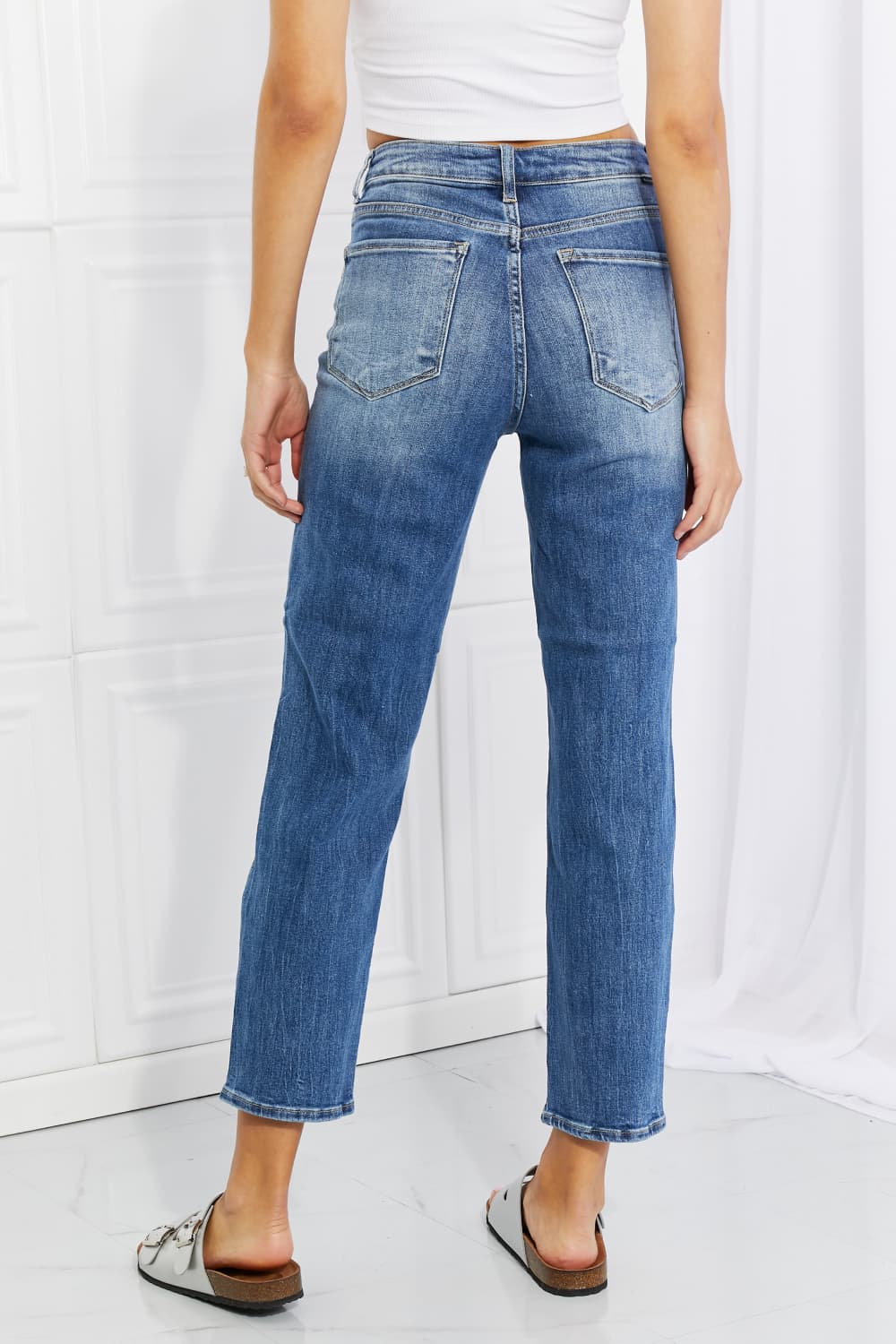 RISEN Full Size Emily High Rise Relaxed Jeans | Gulf Resellers