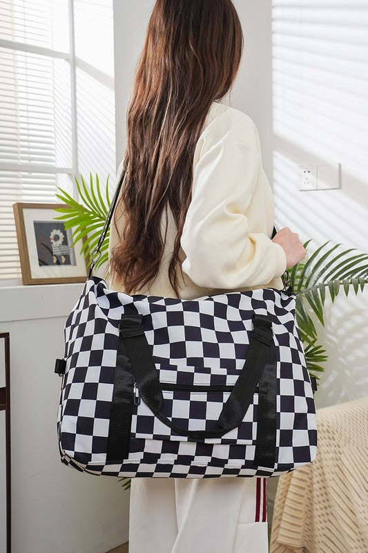 Zenana Checkered Multi-Pocket Travel Bag 22155 | Gulf Resellers 