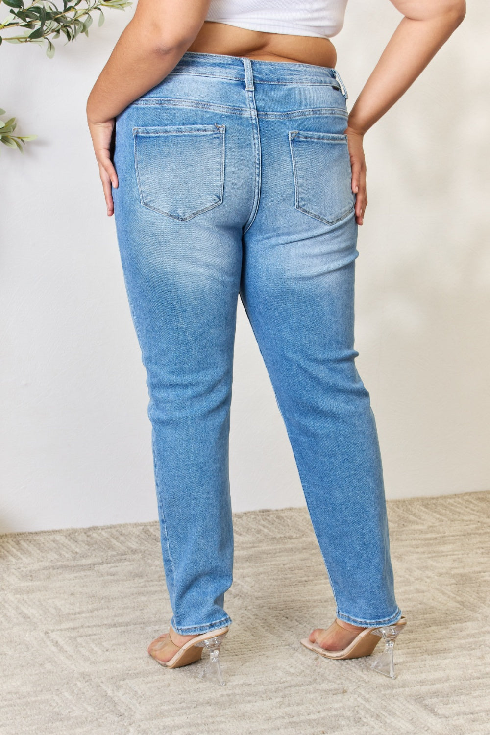 RISEN Full Size Mid Rise Skinny Jeans 19870 | Gulf Resellers 