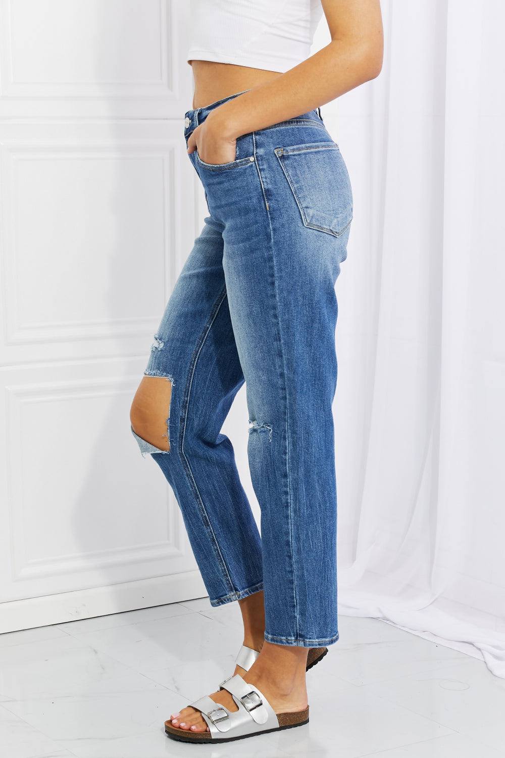 RISEN Full Size Emily High Rise Relaxed Jeans | Gulf Resellers