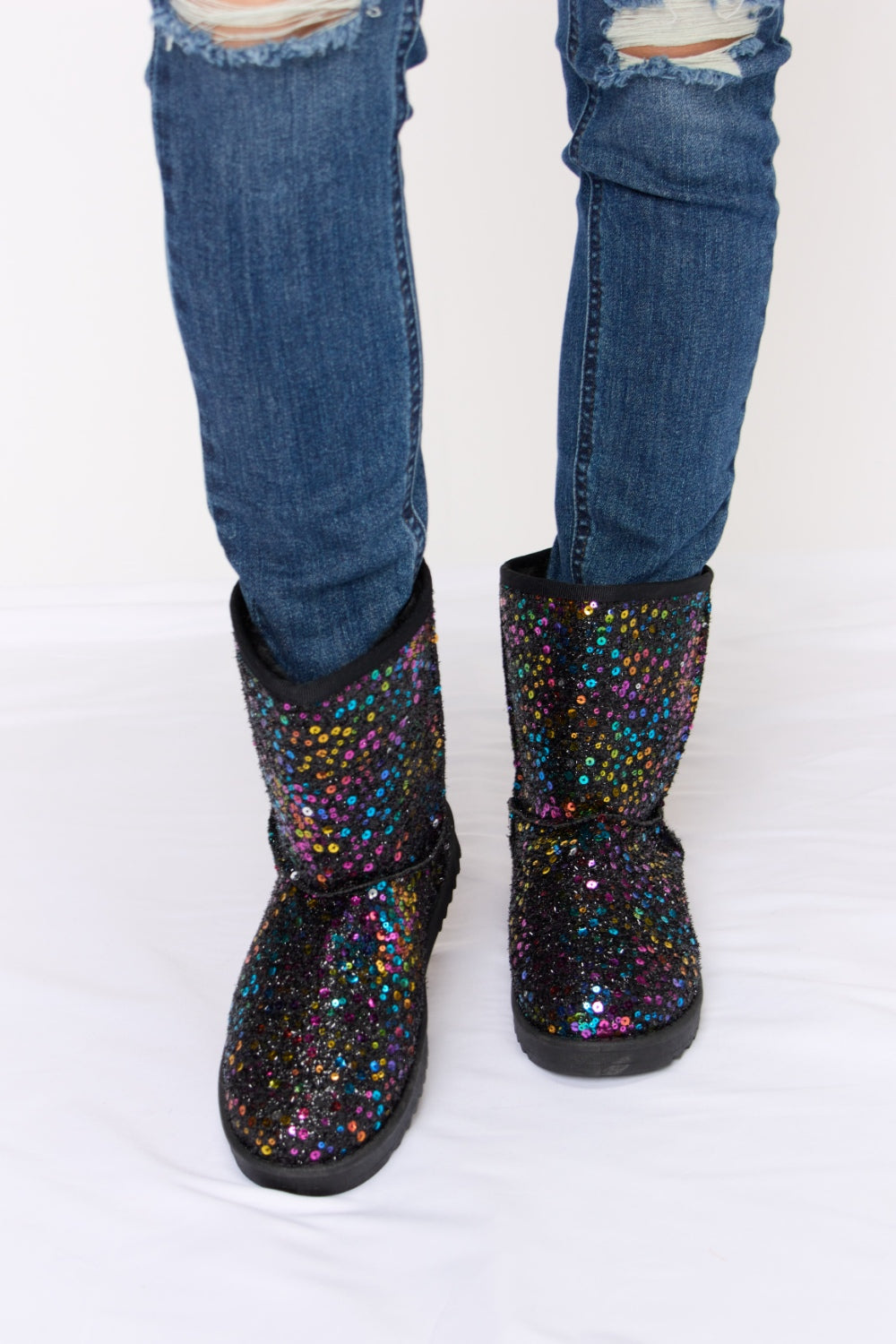 Forever Link Sequin Thermal Flat Boots | Gulf Resellers