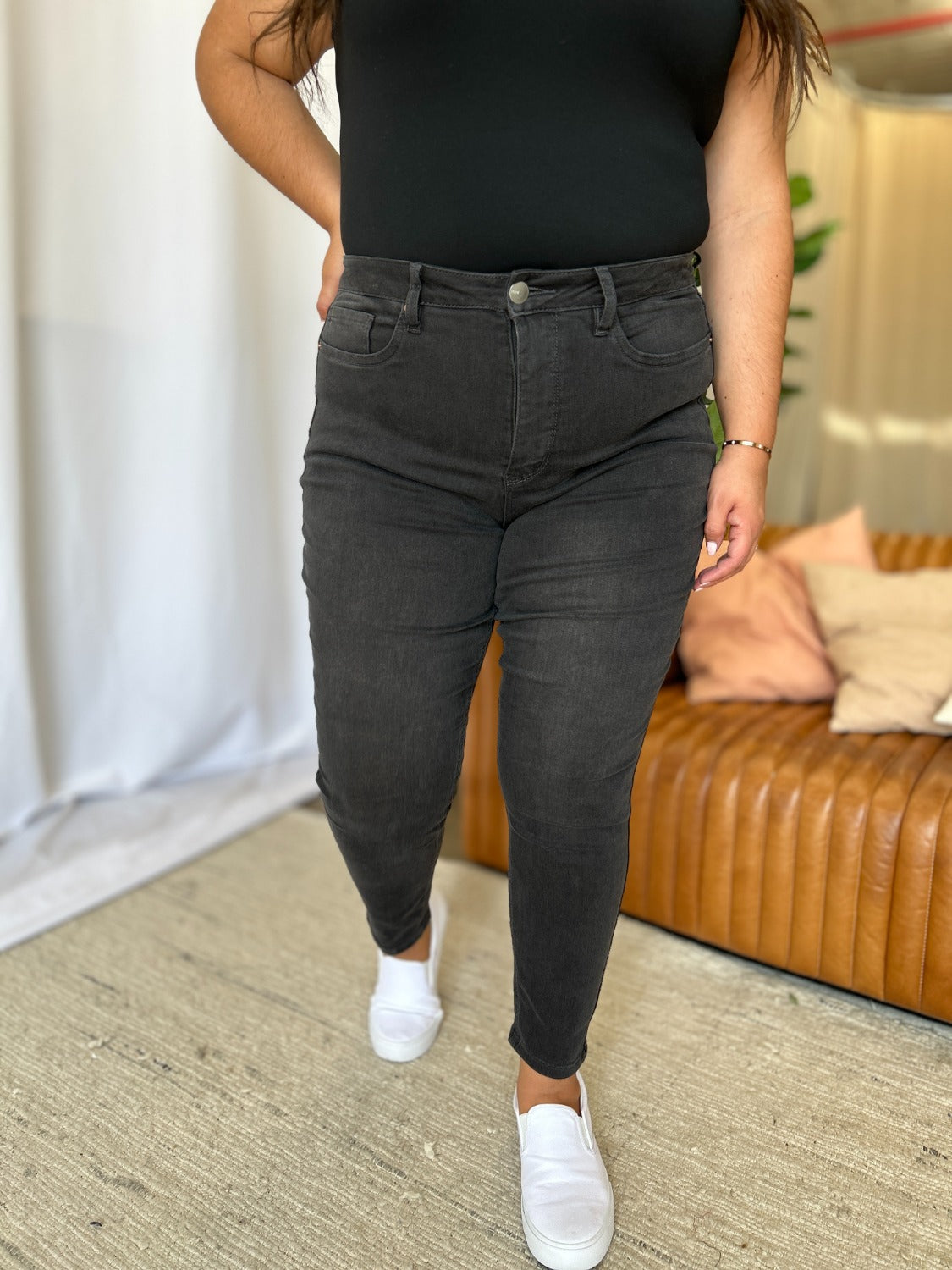 RFM Full Size High Rise Tummy Control Skinny Jeans | Gulf Resellers