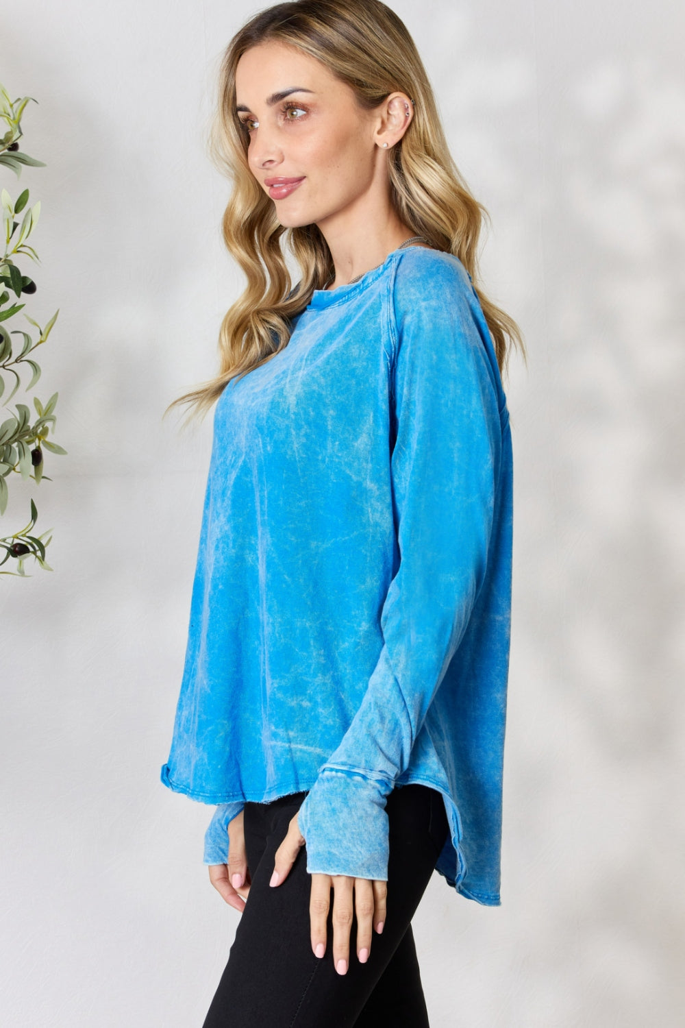 Zenana Round Neck Long Sleeve Top 18138 | Gulf Resellers 