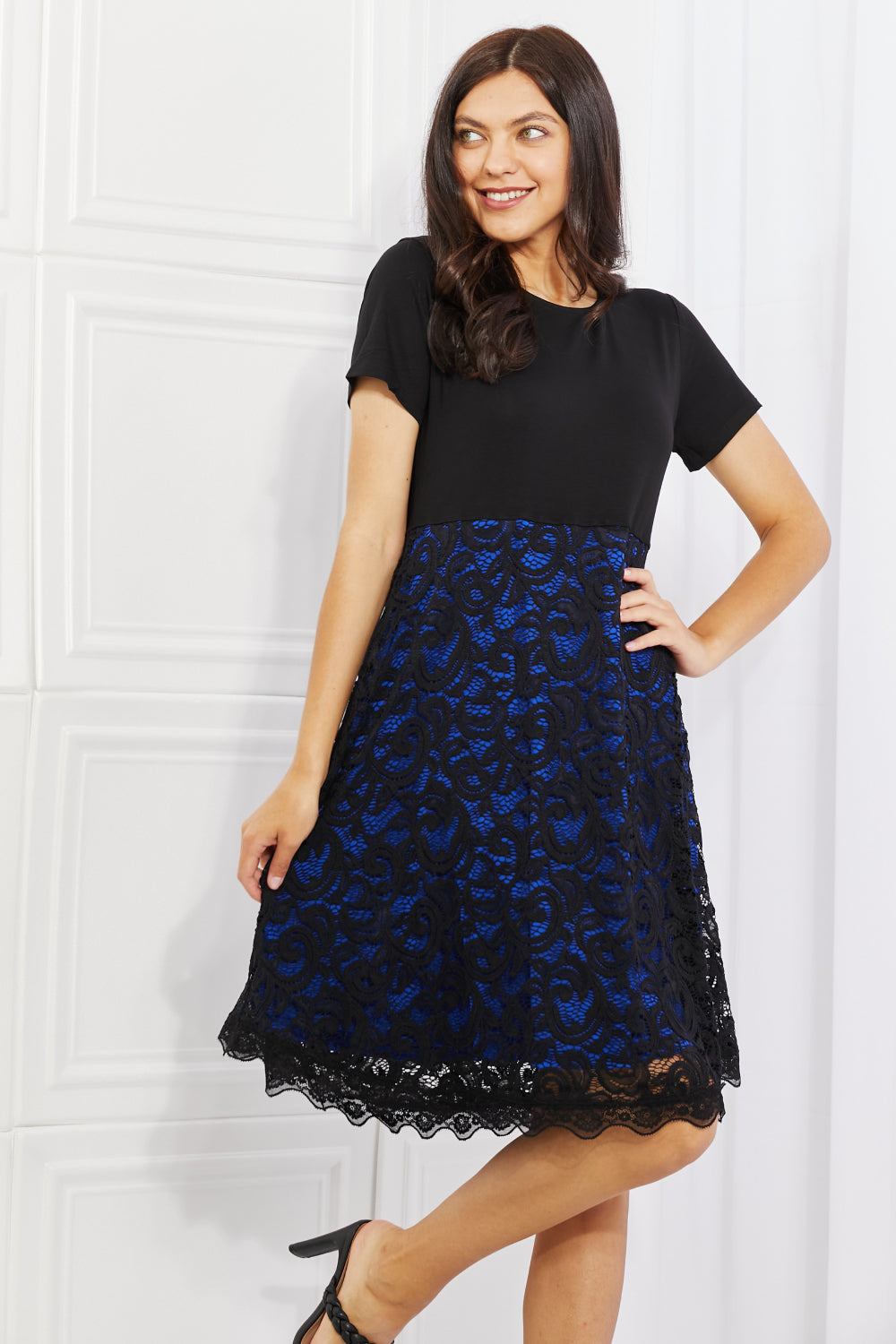 Yelete Full Size Contrasting Lace Midi Dress | Gulf Resellers