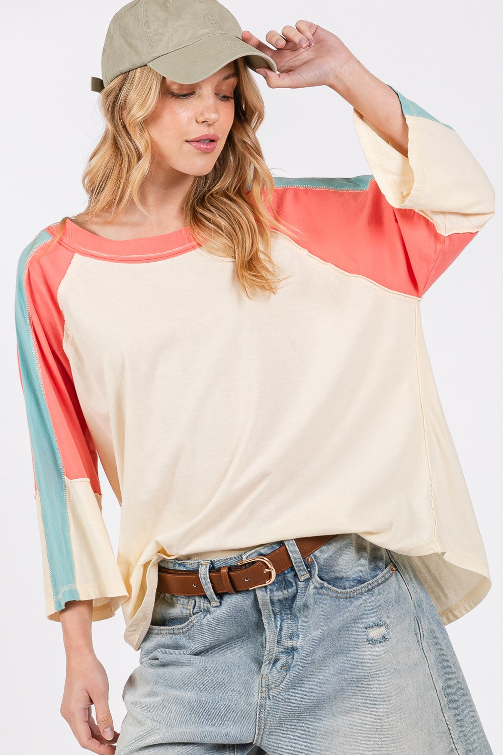 SAGE + FIG Color Block Curved Hem T-Shirt 20205 | Gulf Resellers 