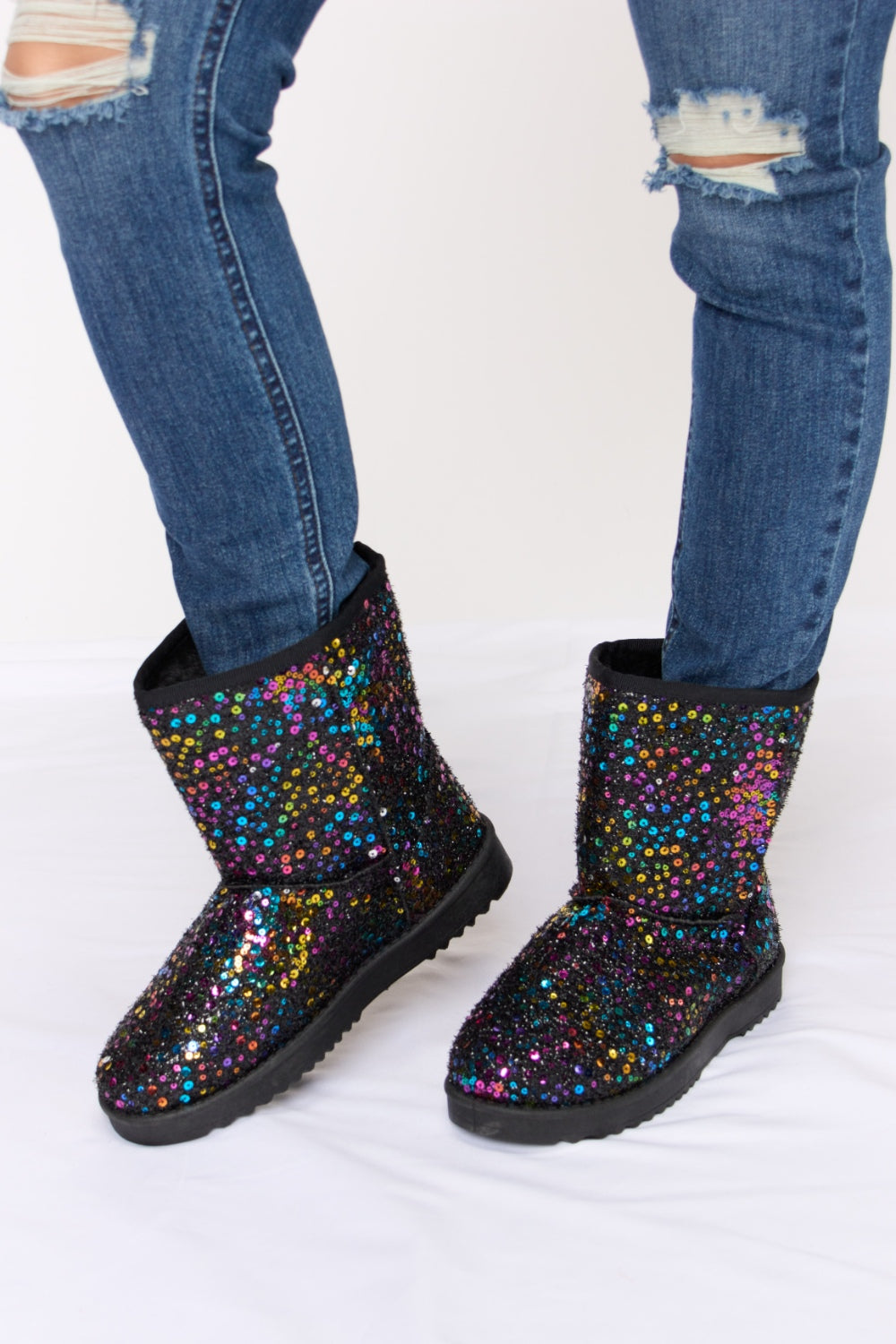 Forever Link Sequin Thermal Flat Boots | Gulf Resellers