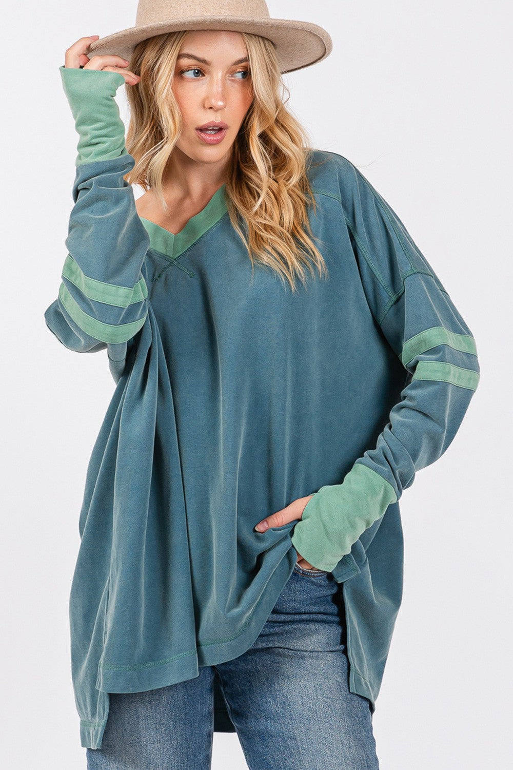 SAGE + FIG Mineral Wash Side Slit Contrast Top 18481 | Gulf Resellers 