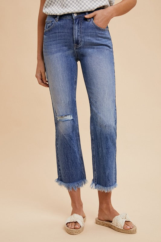 Annie Wear Distressed Raw Hem Straight Leg Cropped Jeans 21030 | Gulf Resellers 