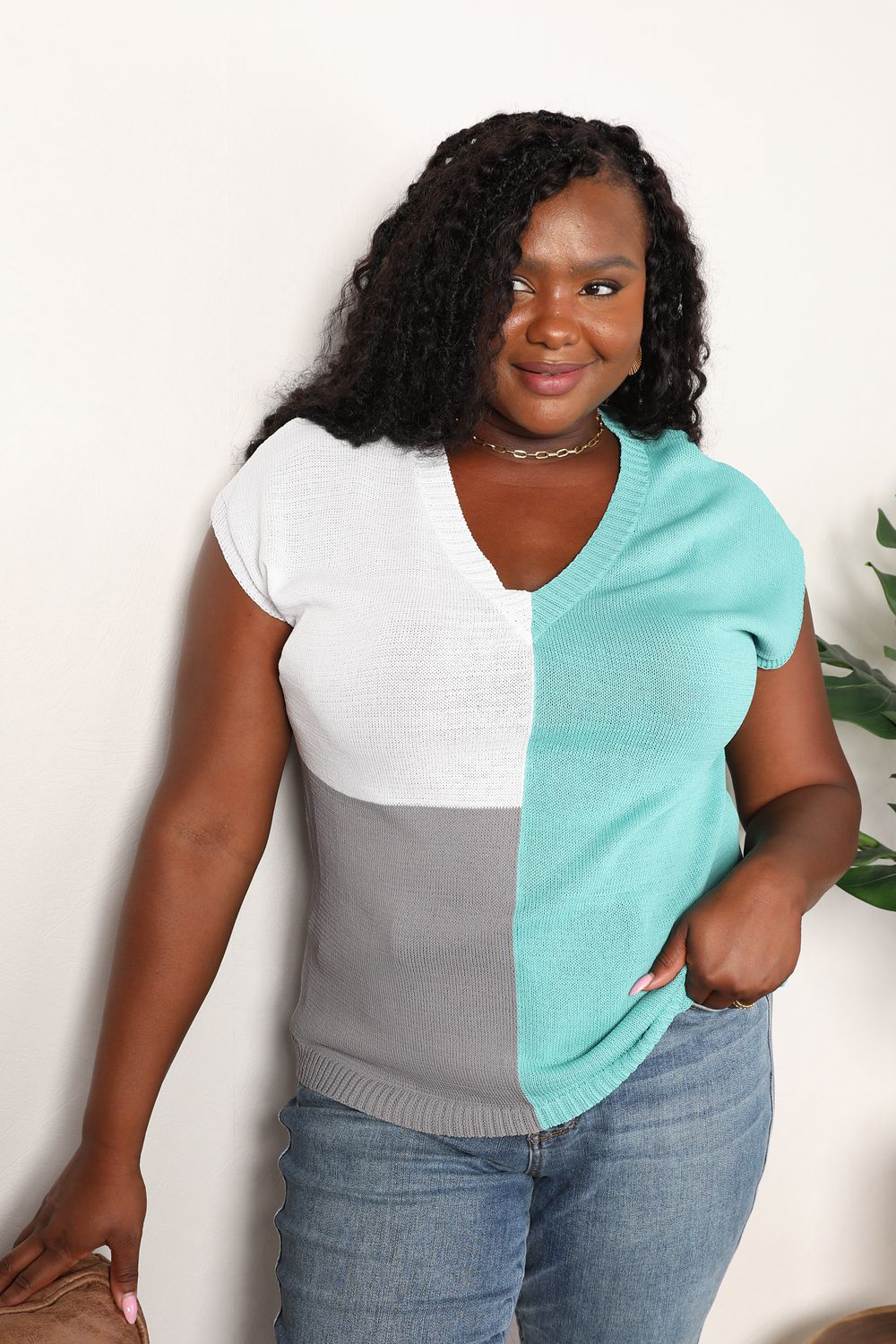 Double Take Color Block V-Neck Knit Top | Gulf Resellers