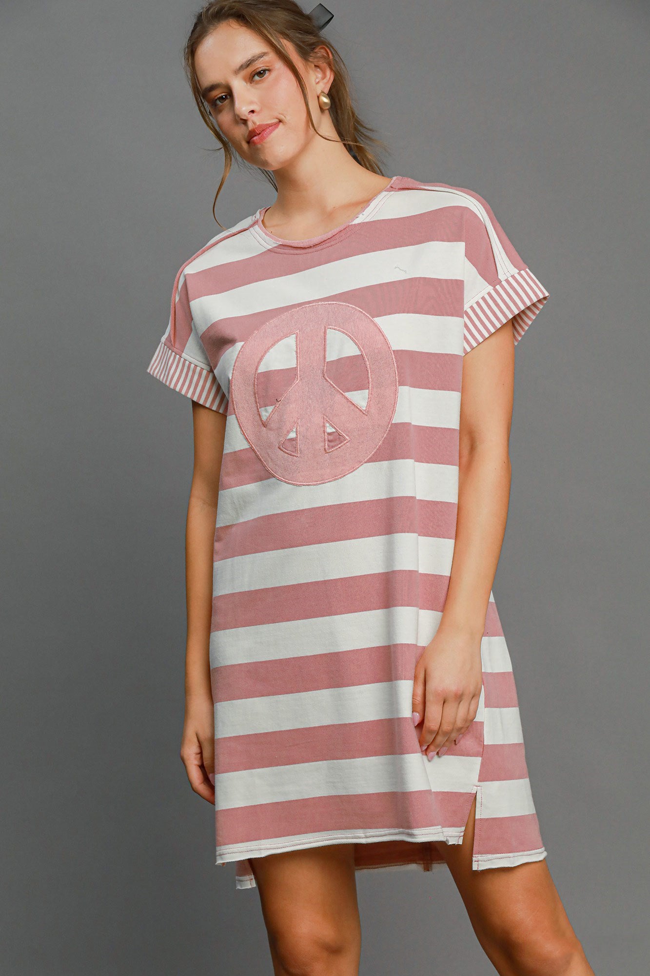 Umgee Peace Applique Striped Short Sleeve Mini Dress 21347 | Gulf Resellers 