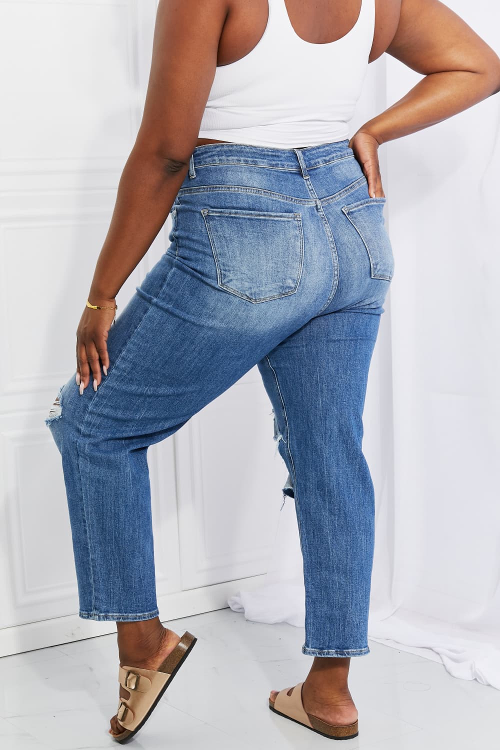 RISEN Full Size Emily High Rise Relaxed Jeans | Gulf Resellers