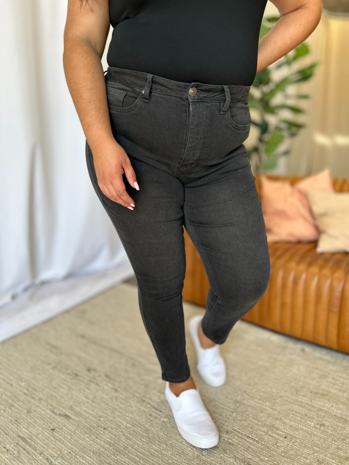 RFM Full Size High Rise Tummy Control Skinny Jeans | Gulf Resellers