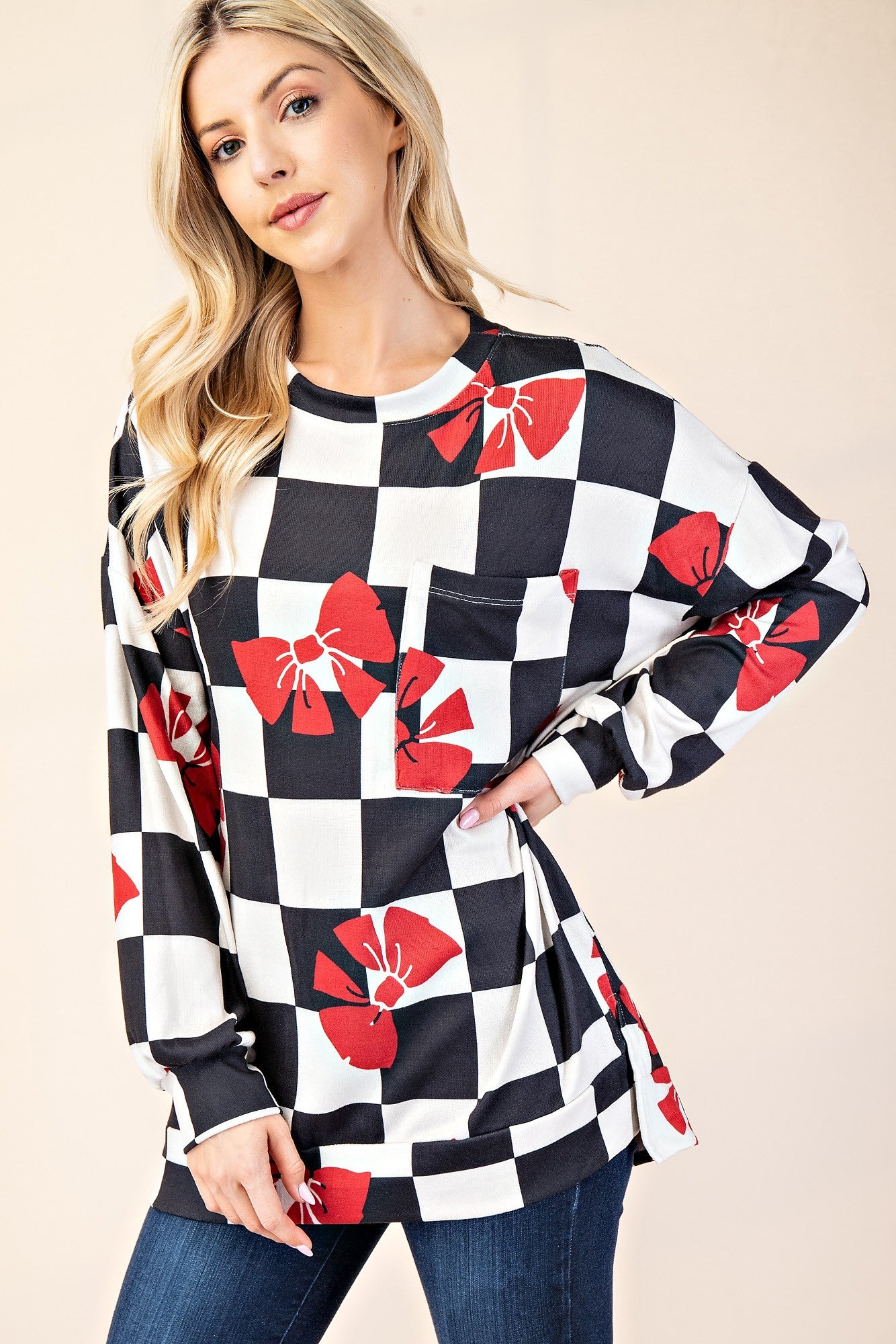 Celeste Full Size Checkered Bow Print Round Neck T-Shirt 18458 | Gulf Resellers 