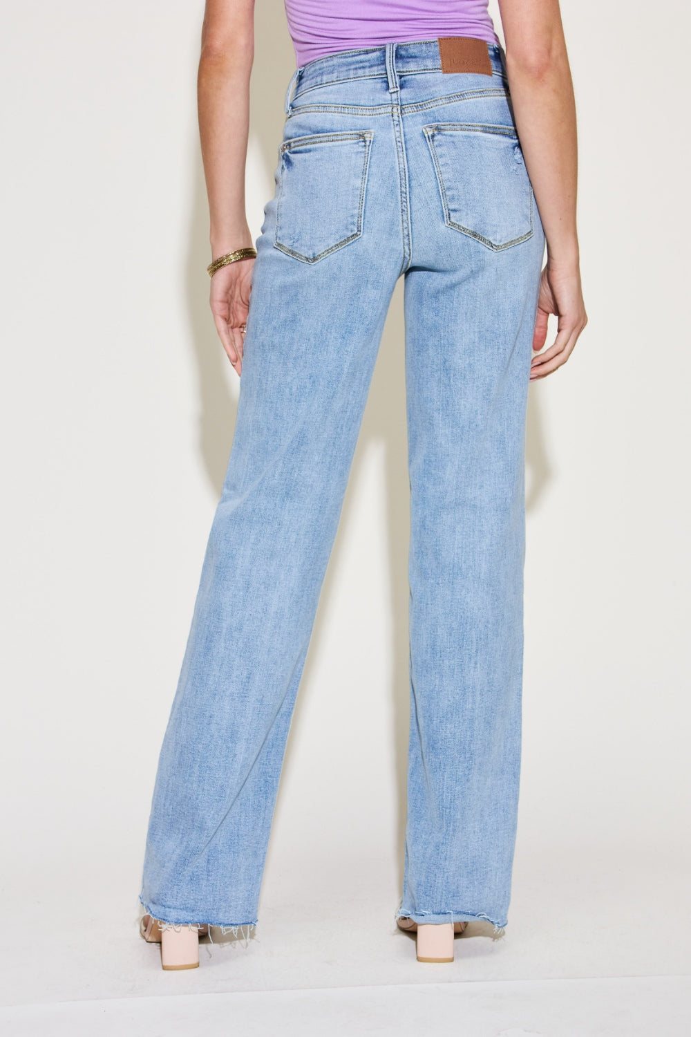 Judy Blue Full Size V Front Waistband Straight Jeans | Gulf Resellers