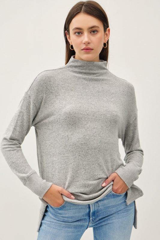 Be Cool Side Slit Mock Neck Long Sleeve Tunic Top 18420 | Gulf Resellers 